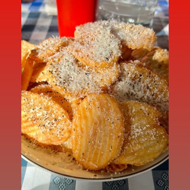 Cacio E Pepe Fries.